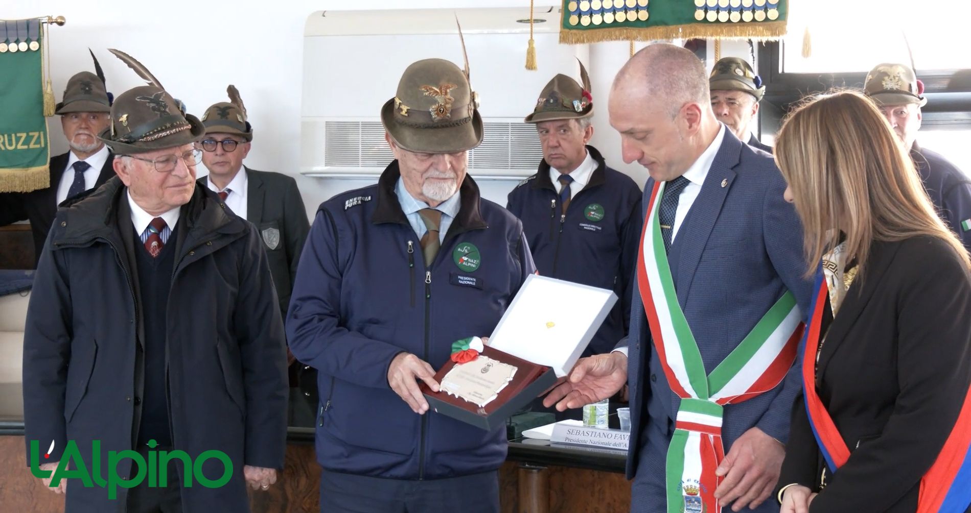 L'Alpino - L'Ana cittadina onoraria di Celano